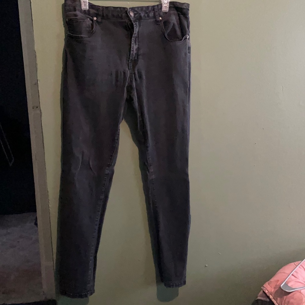Super Skinny Ultra Flex Skinny Black Jean